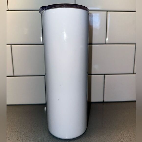 ‘Mama in the making’ Handmade White Tumbler - Picture 2 of 3